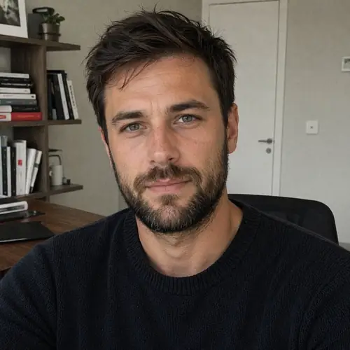 Daniel Foster